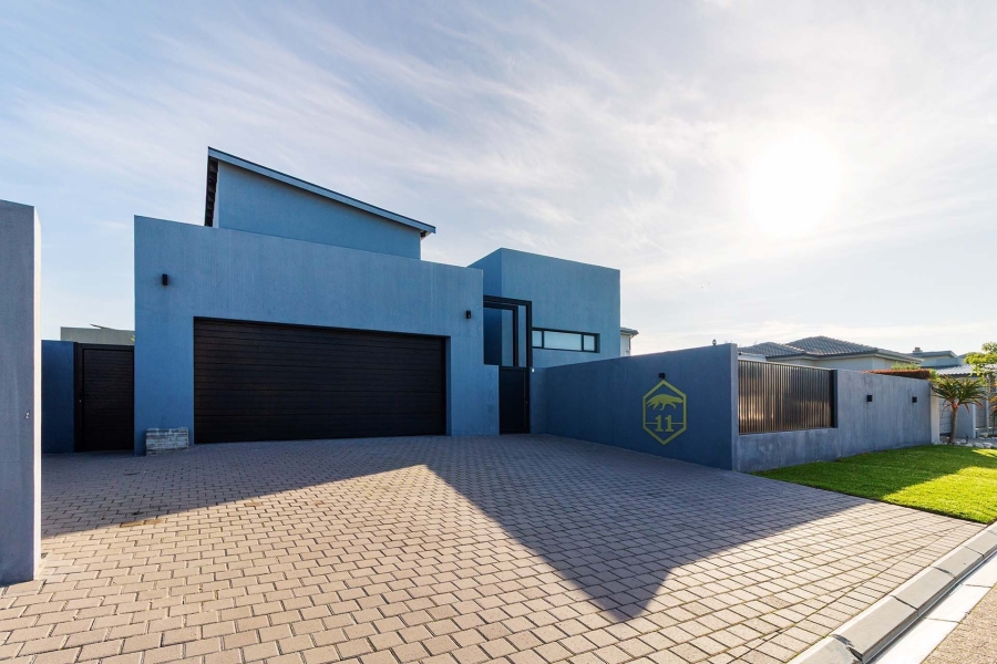4 Bedroom Property for Sale in Sagewood Western Cape